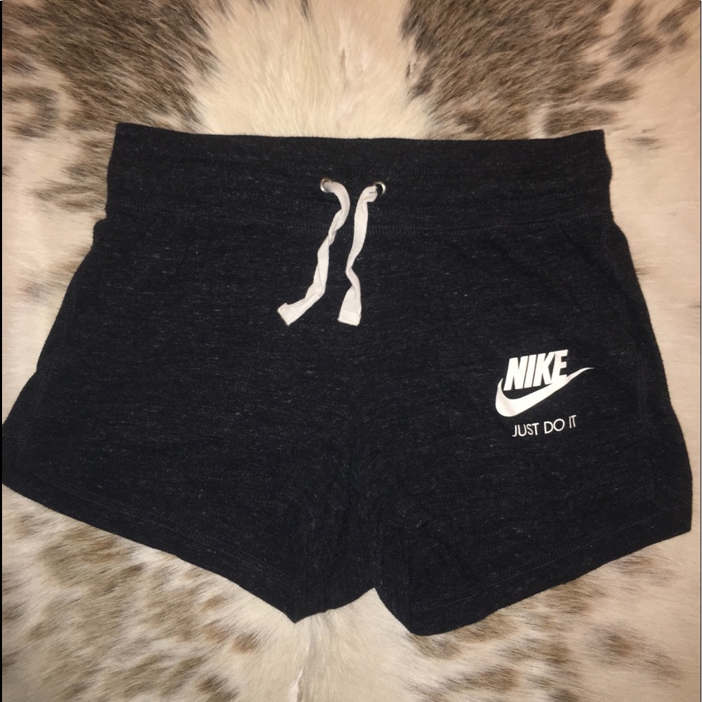 Women’s Nike grey cotton shorts